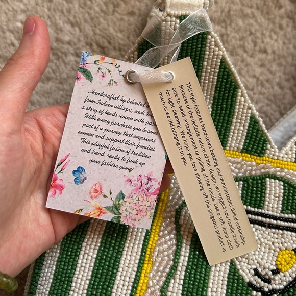 💜SOLD💜Handcrafted In India Beaded Martini Double Handle Satchel Green/White - Picture 4 of 11